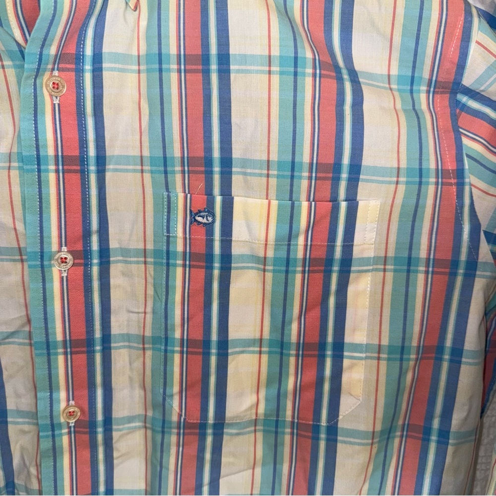 Southern Tide button down - Picture 2 of 5